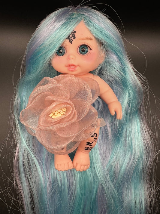 MINI SPIRIT PRAI DOLL