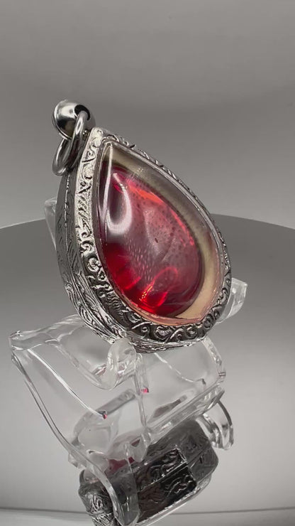 AMULETO OCCHIO DEL NAGA DI SRINAGAR ROSSO